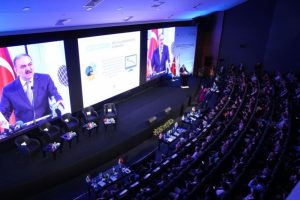 "5G ve &Ouml;tesi" Ankara'da masaya yatırıldı