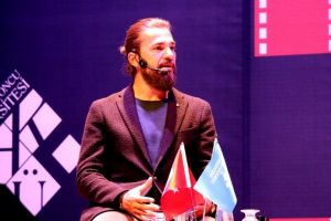 Engin Altan D&uuml;zyatan "Diriliş Ertuğrul"dan ayrılıyor mu?