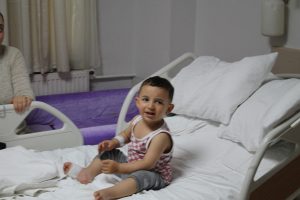 Bağırsak d&uuml;ğ&uuml;mlenmesine ameliyatsız tedavi