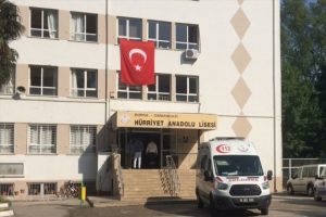 Bursa'da &ouml;ld&uuml;r&uuml;len liseli kızın cenazesi otopsiye kaldırıldı