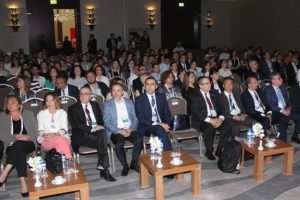 &Ccedil;eşitlilik Zirvesi T&uuml;rkiye'de ilk kez Bursa'da d&uuml;zenlendi