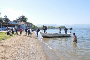 Bursa İznik G&ouml;l&uuml;'nde kirlilik alarmı