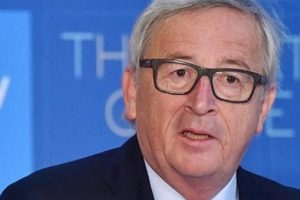 AB Komisyonu Başkanı Juncker'dan Brexit &ccedil;ıkışı