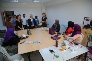 Bursa B&uuml;y&uuml;kbalıklı'ya Kadın ve &Ccedil;ocuk Akademisi