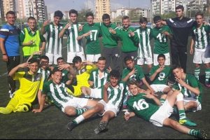 Bursaspor U14 takımı D&ouml;rtl&uuml; Finaller'de