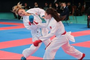 Kadın Kumite Milli Takımı, finale y&uuml;kseldi
