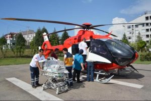 Suriyeli bebek, hava ambulansı ile sevk edildi