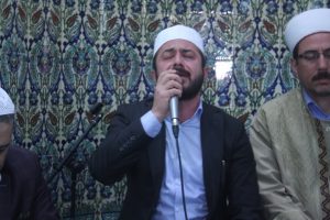 Bursa Şehrek&uuml;st&uuml; Camii'nde Kur'an-ı kerim ziyafeti