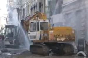 İstiklal Caddesi'nde fıskiye kazası!