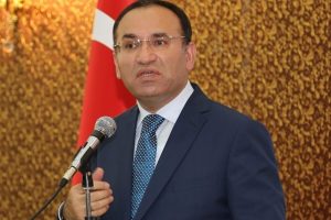Bozdağ, G&uuml;len'in iadesini g&ouml;reşecek