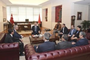 Kılı&ccedil;daroğlu DİSK, KESK, TMMOB ve TTB başkanlarıyla g&ouml;r&uuml;şt&uuml;
