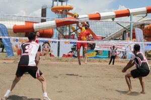 Denizi olamayan Mardin'de plaj voleybolu heyecanı