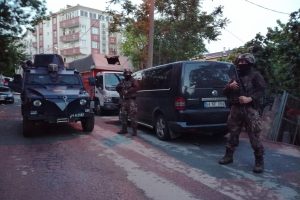 Şafak vakti uyuşturucu operasyonu!