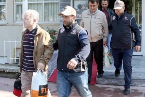 FET&Ouml;'den g&ouml;zaltına alınan 4 kaymakam adliyede