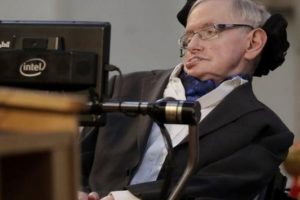 Hawking a&ccedil;ıkladı: En b&uuml;y&uuml;k tehdit uzaylılar...