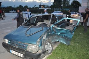Bursa'da kadın s&uuml;r&uuml;c&uuml;ler kaza yaptı: 2 yaralı