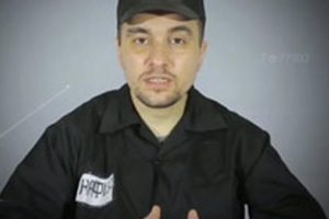 Rus ajanının kafasını kestiler