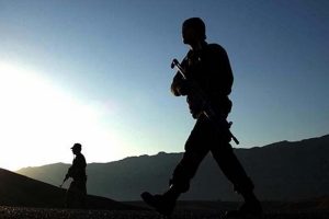Hakkari'de EYP patladı: 3 asker yaralı