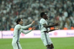 Derbilere Fenerbah&ccedil;e damgası