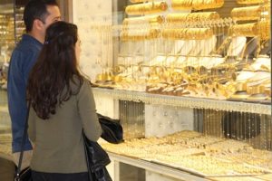 D&uuml;ğ&uuml;n sezonu a&ccedil;ıldı, gram altına talep arttı