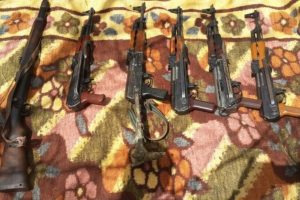 PKK'ya ait 3 sığınak i&ccedil;erisinde silah ve m&uuml;himmat ele ge&ccedil;irildi