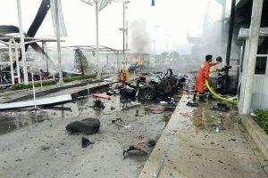 Tayland'ta bombalı ara&ccedil; saldırısı: 67 yaralı