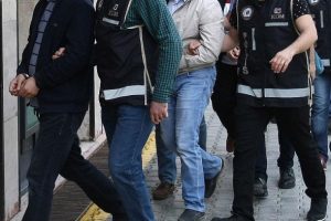 Elazığ merkezli FET&Ouml; operasyonunda 12 g&ouml;zaltı