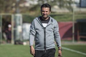 B&uuml;lent Uygun: Ger&ccedil;ekten inanırsak başarabiliriz