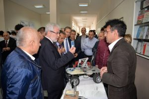 Bursa'da teknik &ouml;ğrencilerin projeleri g&ouml;r&uuml;c&uuml;ye &ccedil;ıktı