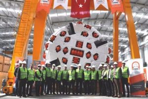 T&uuml;rkiye t&uuml;nel a&ccedil;ma makinesi &uuml;retti!