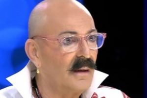 H&uuml;lya Avşar'ın konuğu Cemil İpek&ccedil;i