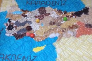 &Ouml;ğrenciler eğitim materyalleri tasarladı