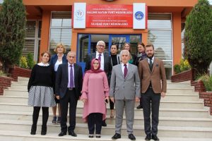 Bozbey'den Bursa'da &ouml;ğrenci yurtlarına destek s&ouml;z&uuml;