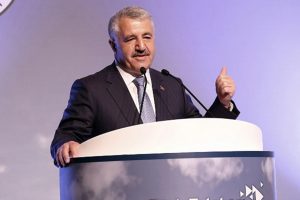 Bakan Arslan: Serbest ge&ccedil;iş sistemine ge&ccedil;eceğiz