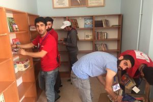 Bursa Uludağ &Uuml;niversiteli Kızılaycılar Lice'de
