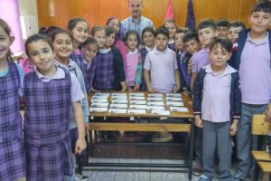 Bursalı &ouml;ğrencilerden annelere mektup