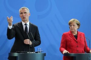 Stoltenberg: Suriye ya da Irak'taki silahlı &ccedil;atışmalara girmeyeceğiz