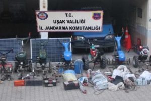 K&ouml;ylerden hırsızlığa 3 g&ouml;zaltı