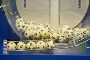 Avustralyalı işsiz lotodan 37 milyon dolar kazandı