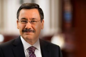 Melih G&ouml;k&ccedil;ek mesaj verdi: "Benden s&ouml;ylemesi..."