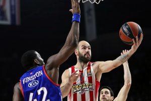 "Final-Four'da bizden iki, &uuml;&ccedil; kat fazla b&uuml;t&ccedil;esi olan takımlar favori"
