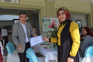 Bursa'da 55 yaşında okuma yazma &ouml;ğrendi