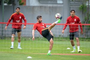 Galatasaray'da Gaziantepspor mesaisi s&uuml;r&uuml;yor