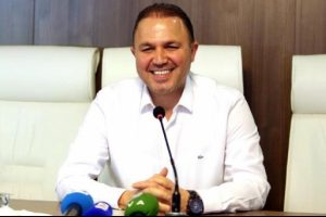 S&ouml;zl&uuml;: "Bu takım ligde kalacak"