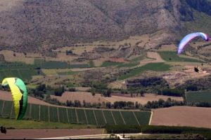 Tokat'ta yama&ccedil; paraş&uuml;t&uuml; heyecanı
