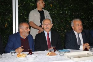 Kılı&ccedil;daroğlu'ndan Bursa'da taziye ziyareti