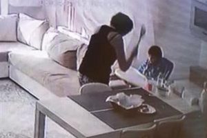 &Ccedil;ocuğa işkence yapan Ukraynalı bakıcı, yakalandı
