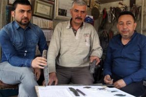 Sivas'ta m&uuml;thiş buluş! Bı&ccedil;akla &ccedil;iviyi kesmeyi başardılar...