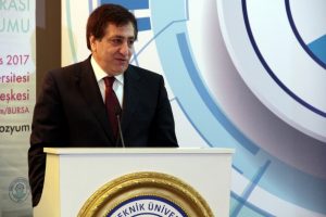 Bursa'da  "Dini Gruplar, Siyaset ve B&uuml;rokrasi Sempozyumu" başladı