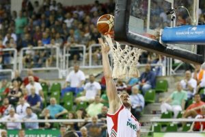 TOFAŞ, play-off'a kalan son takım oldu